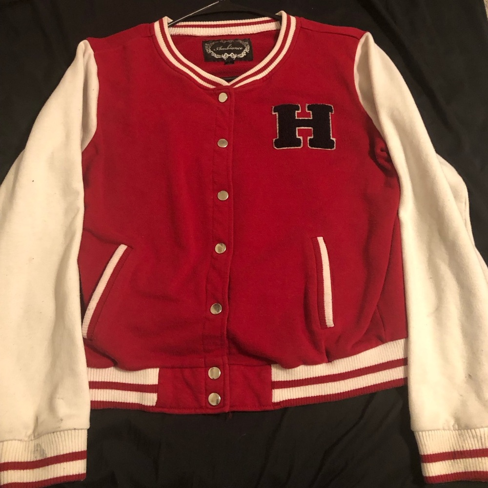 H Vintage ambiance Women’s Apparel Varsity Jacket Long sleeve